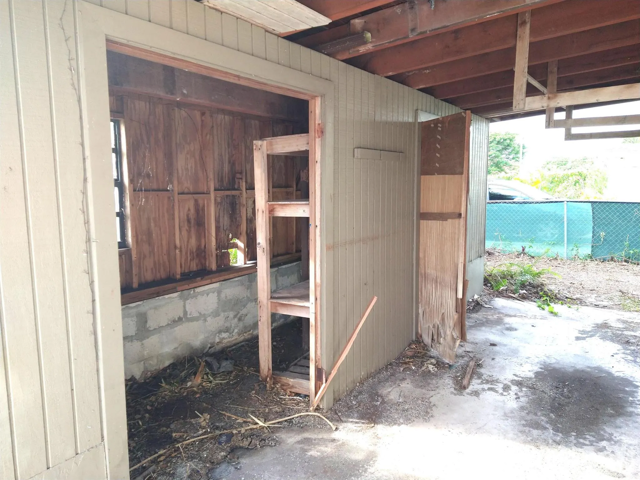 1349 Victoria Drive