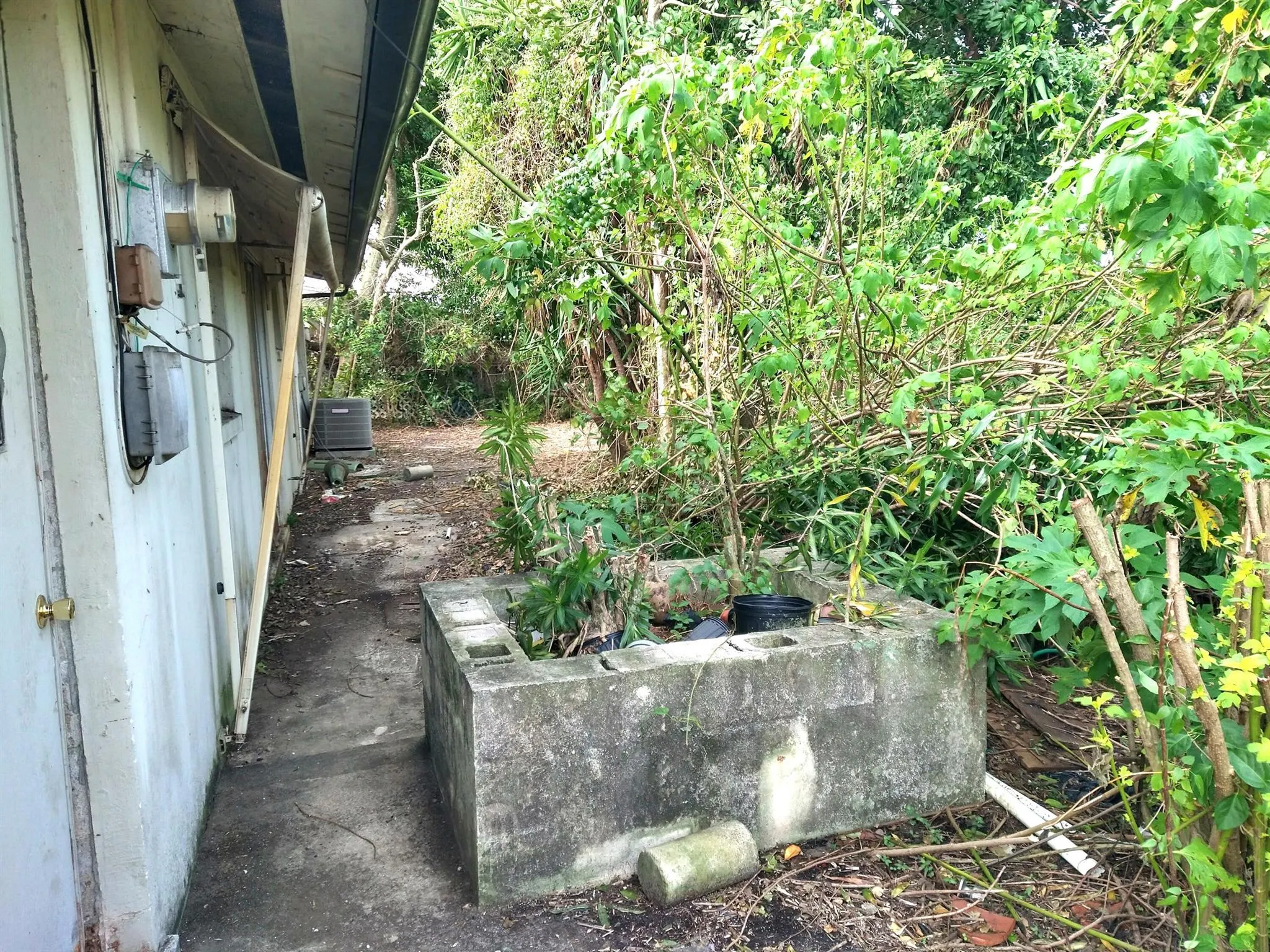 1349 Victoria Drive