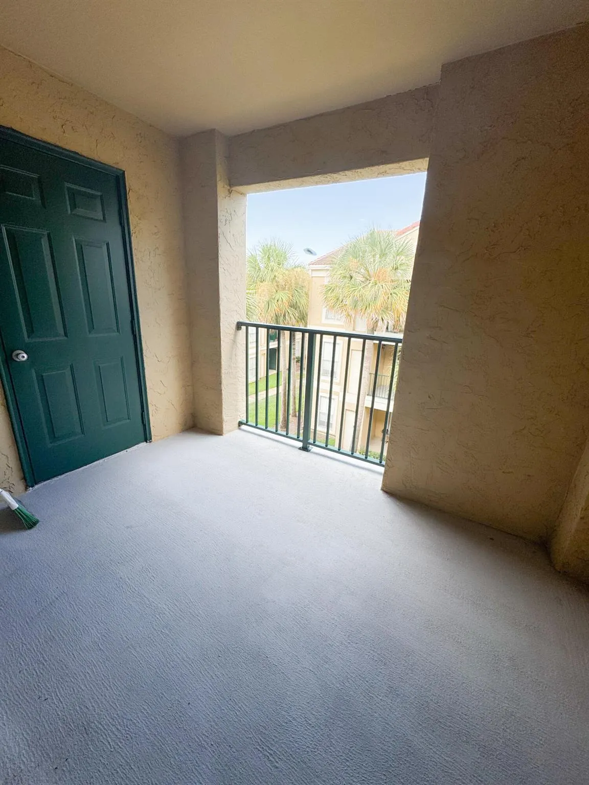 977 Riverside Drive, #232