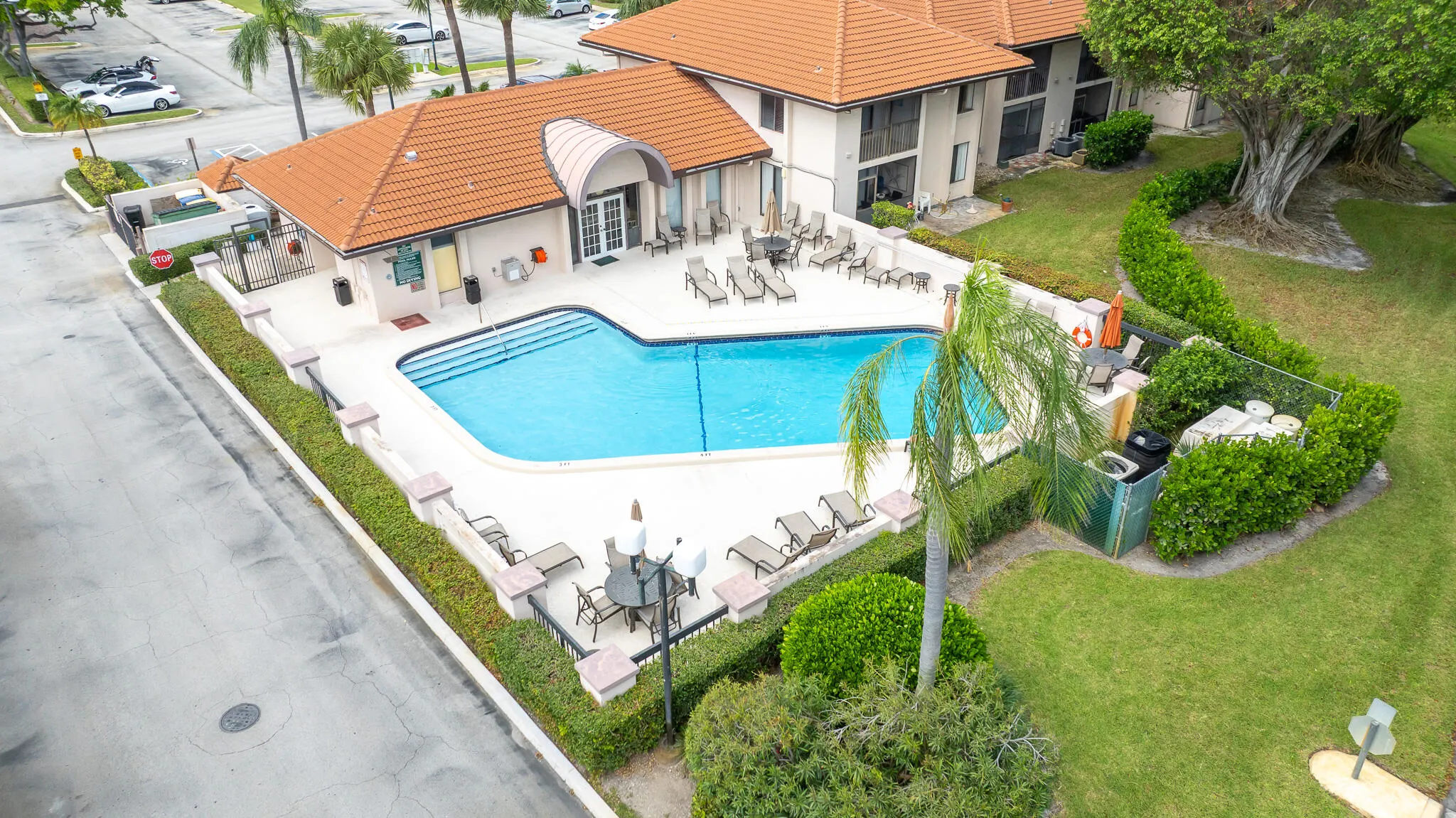 5201 W Club Circle, #203