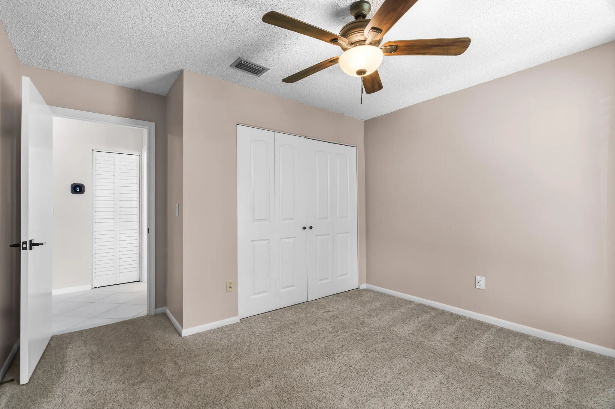 5201 W Club Circle, #203