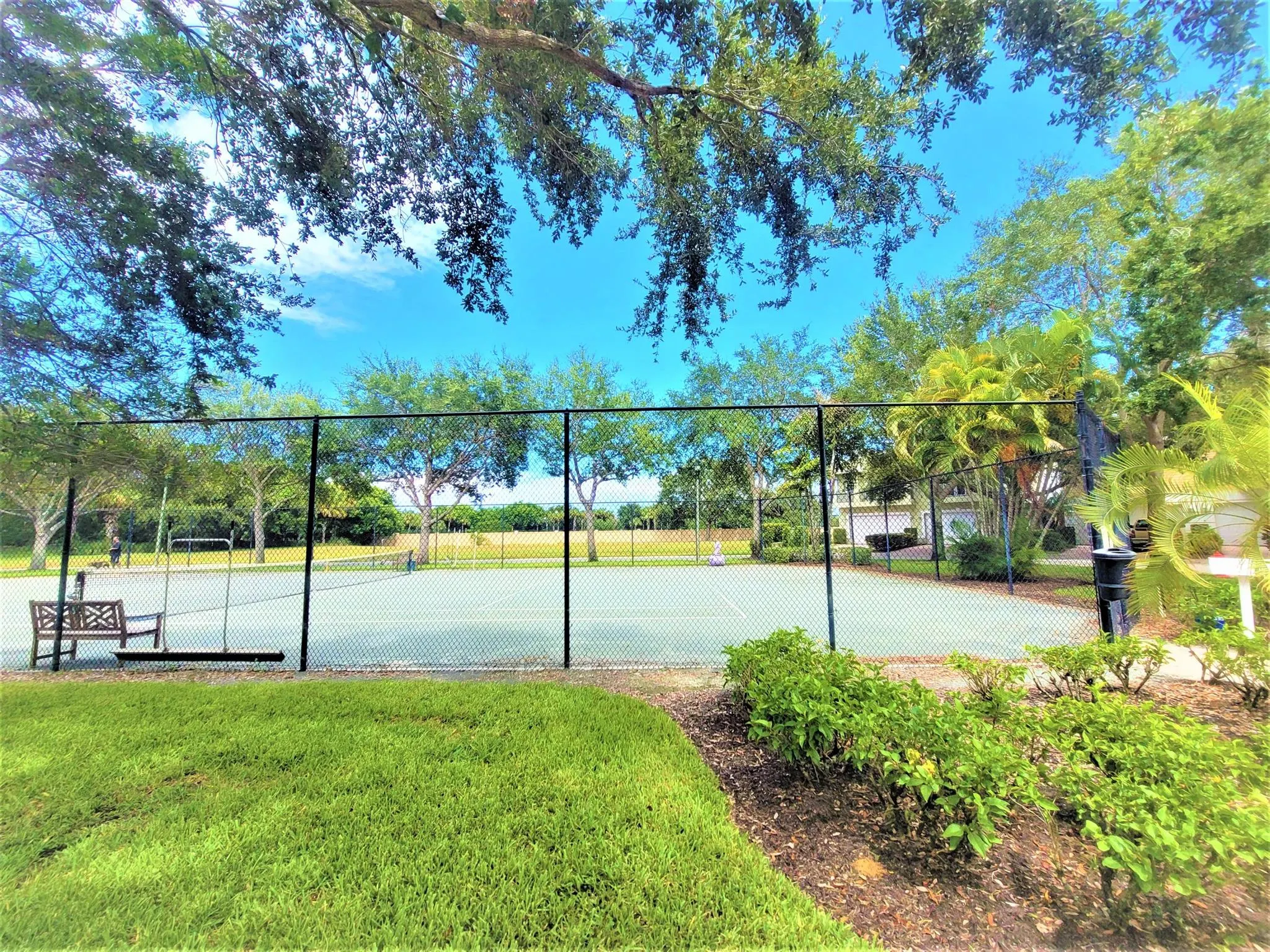 1825 Bridgepointe Circle, #14