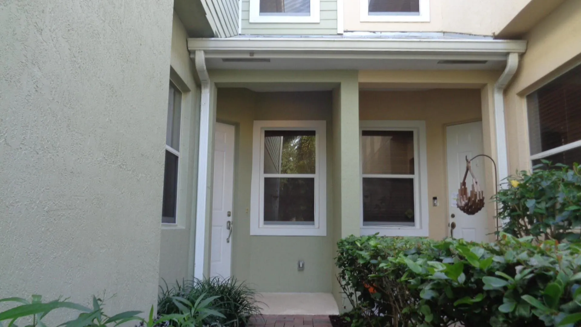 1825 Bridgepointe Circle, #14