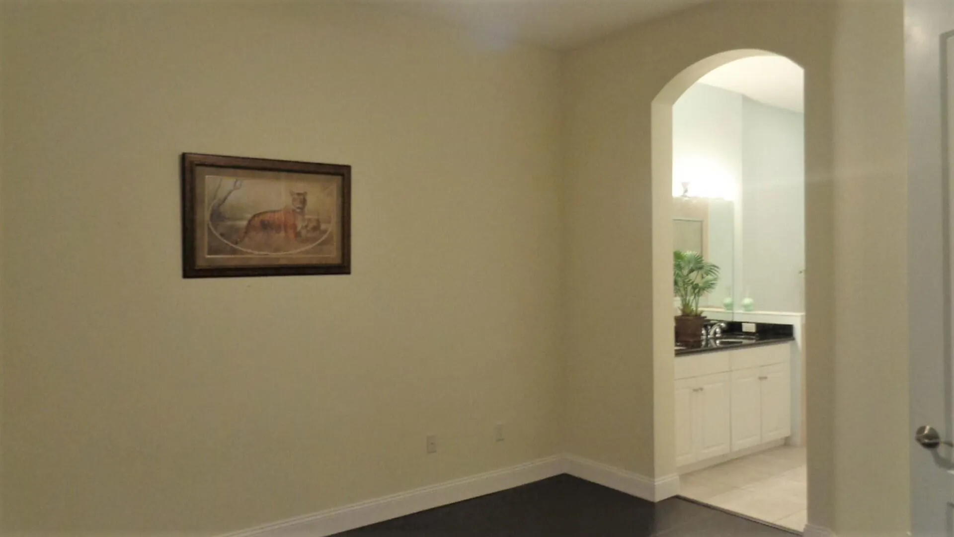 1825 Bridgepointe Circle, #14