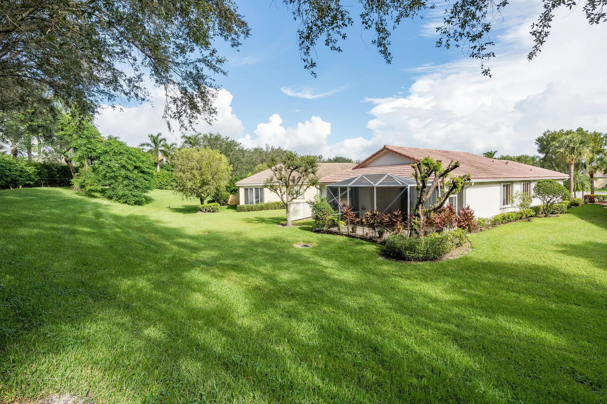 9160 Bay Point Circle