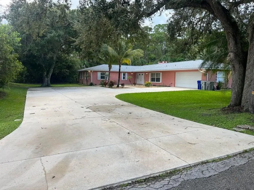 115 36th Court