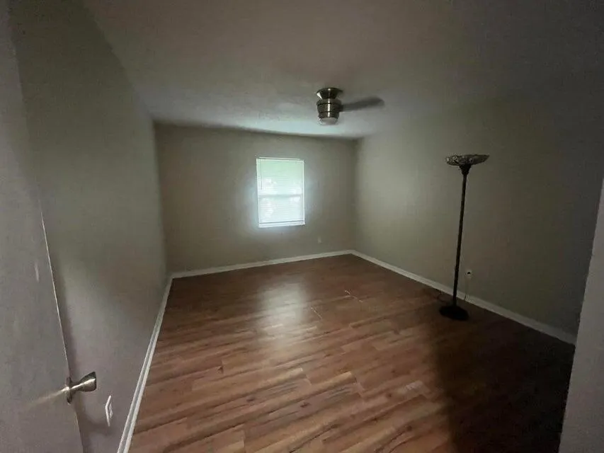 115 36th Court