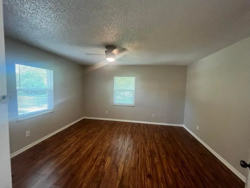115 36th Court