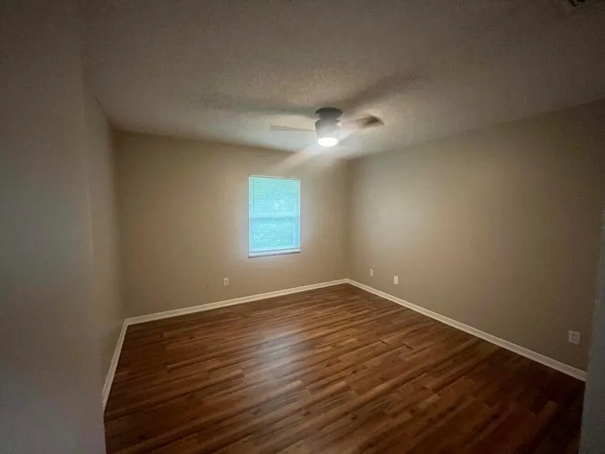 115 36th Court