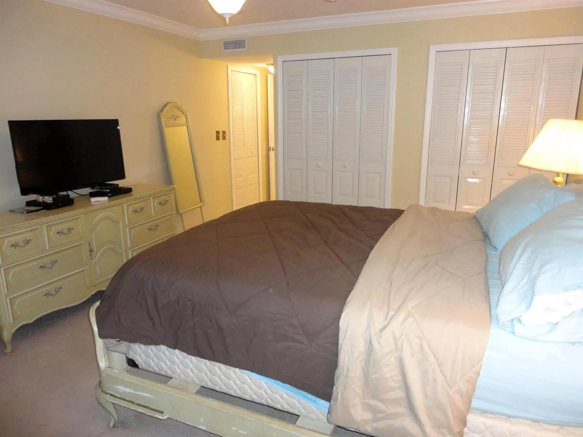 5433 SE Miles Grant Road, #104