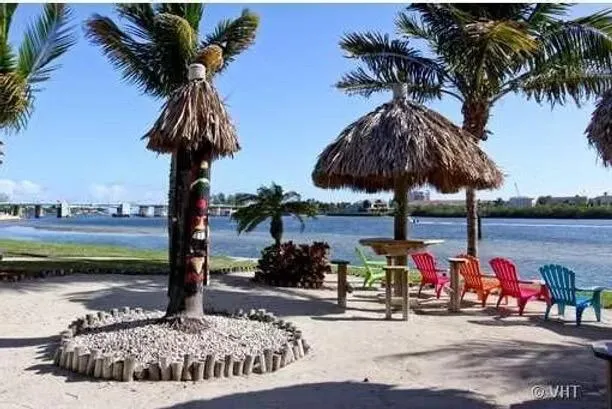 1648 Jupiter Cove Drive, #210