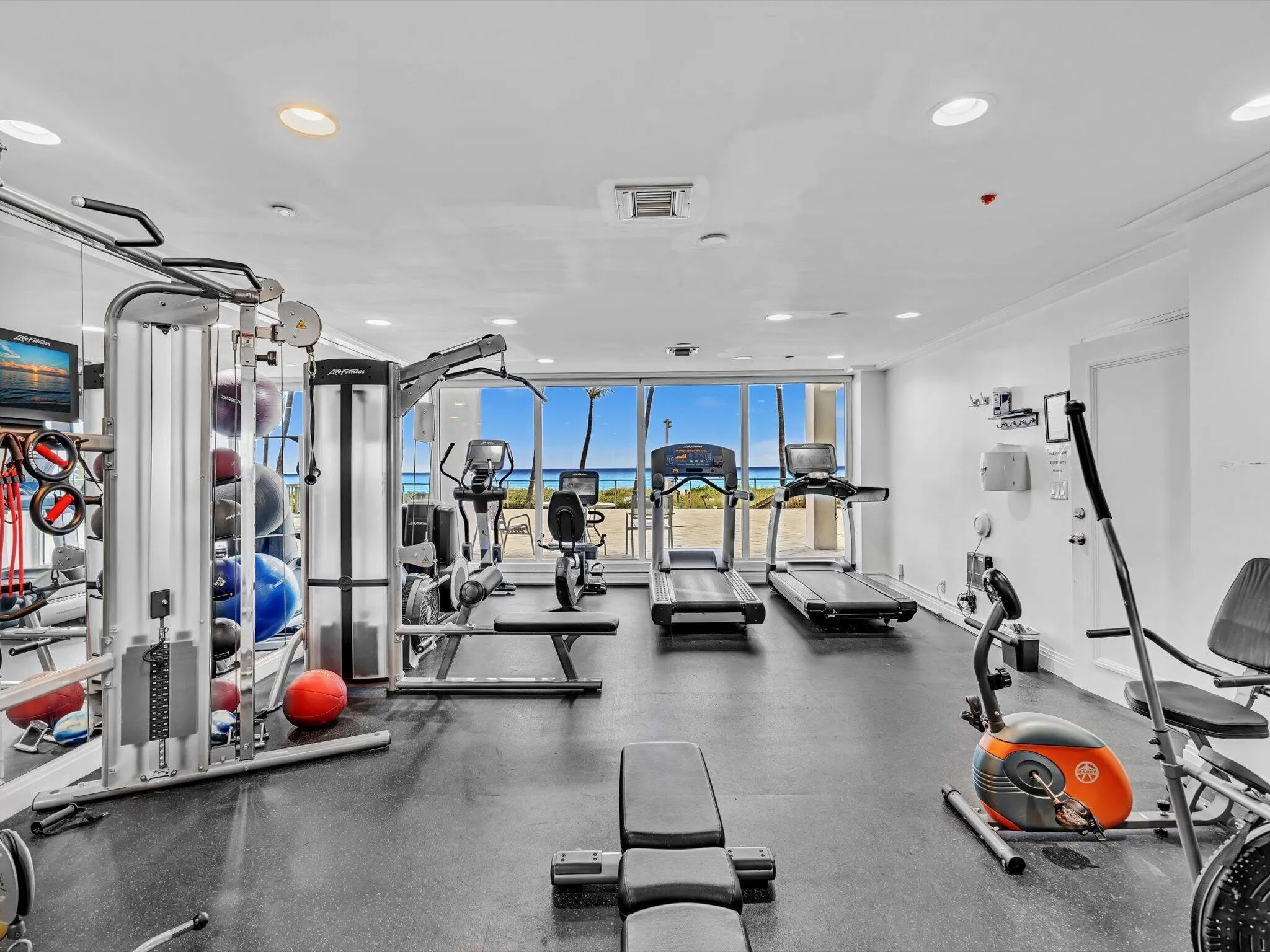 3000 S Ocean Boulevard, #1504