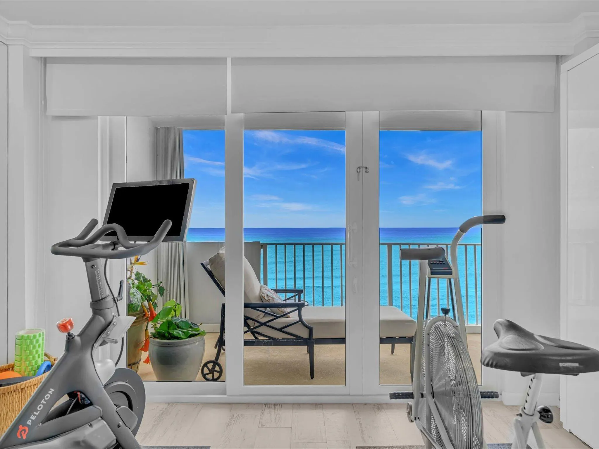 3000 S Ocean Boulevard, #1504