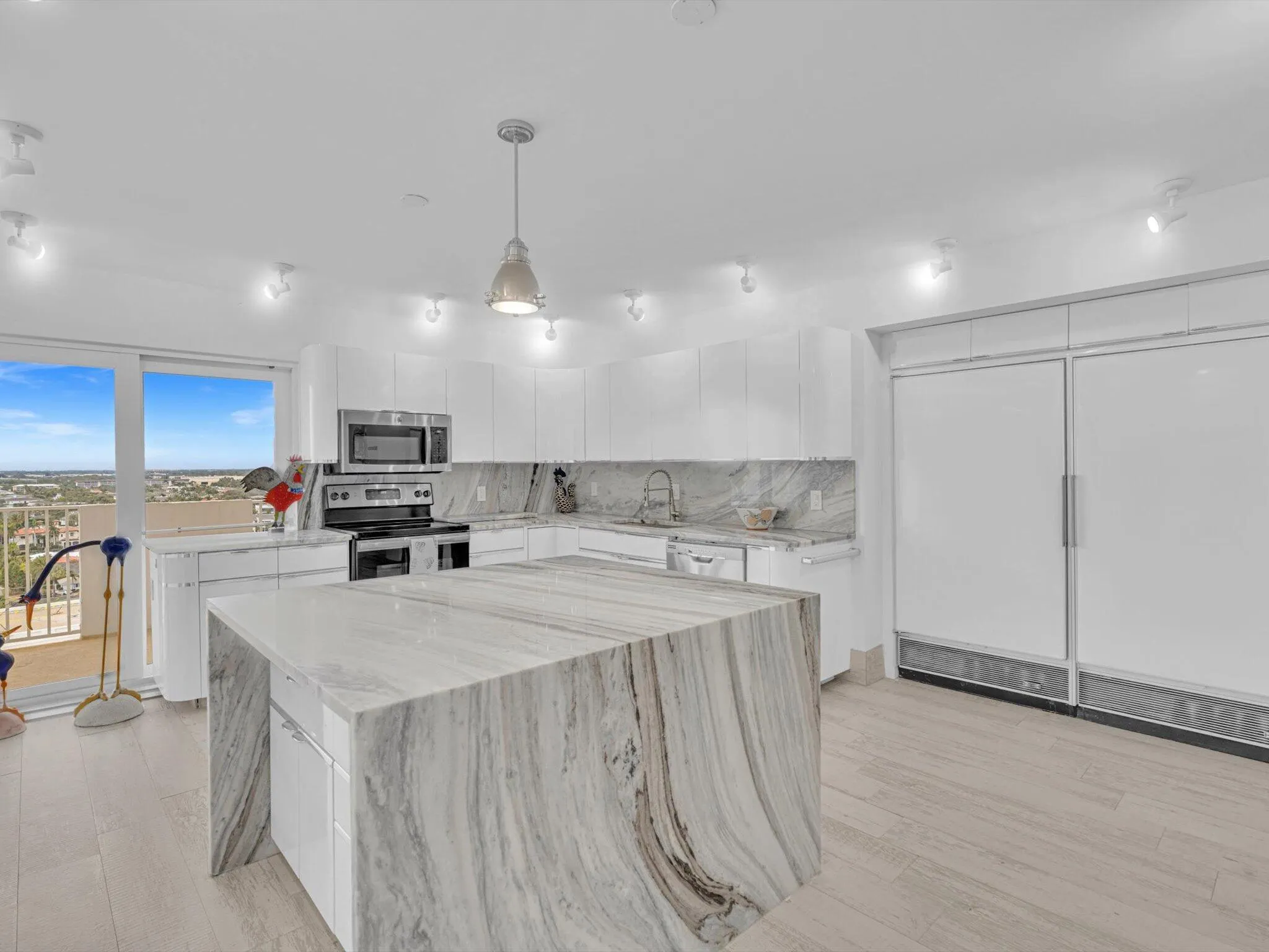 3000 S Ocean Boulevard, #1504