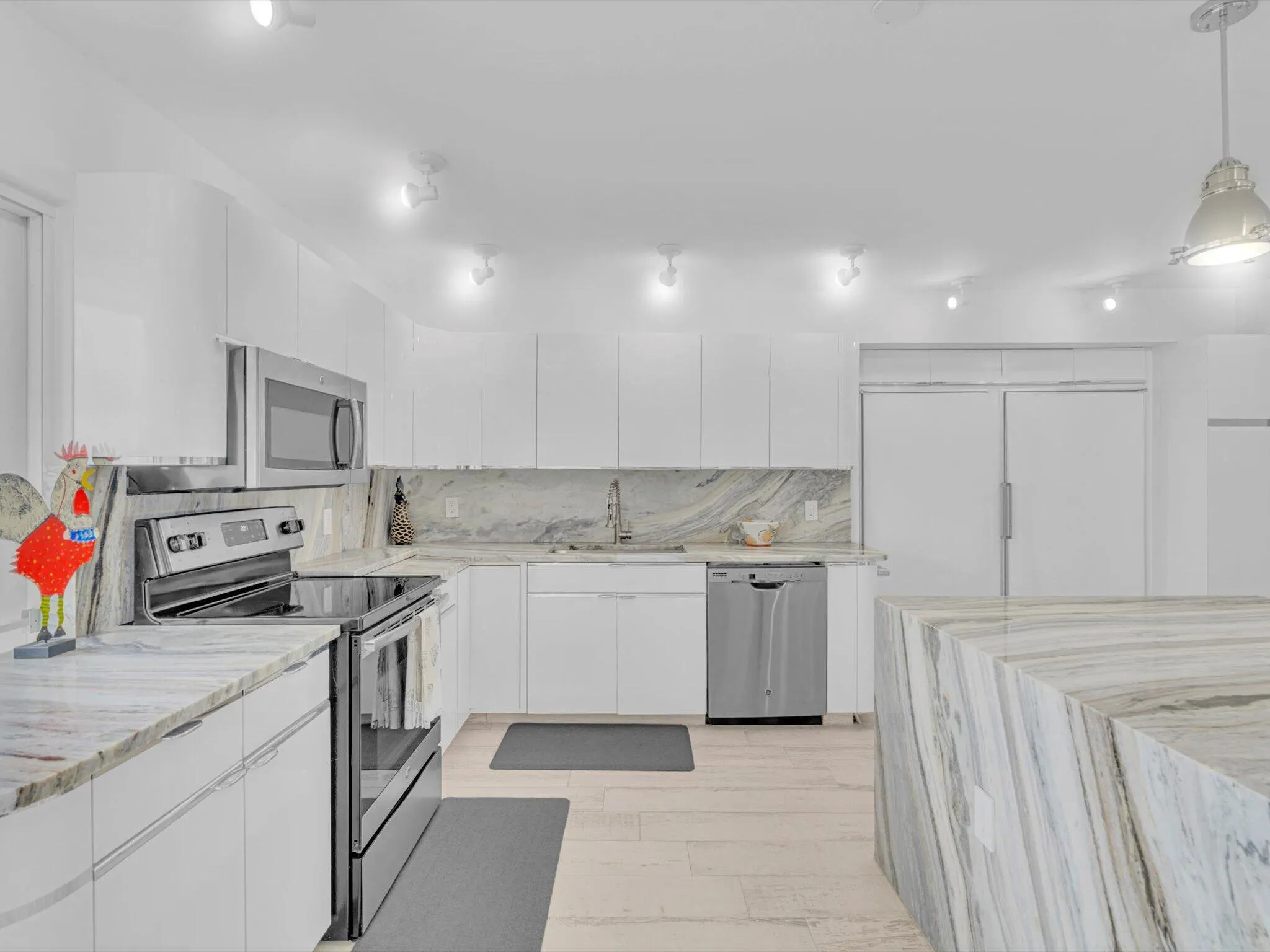 3000 S Ocean Boulevard, #1504