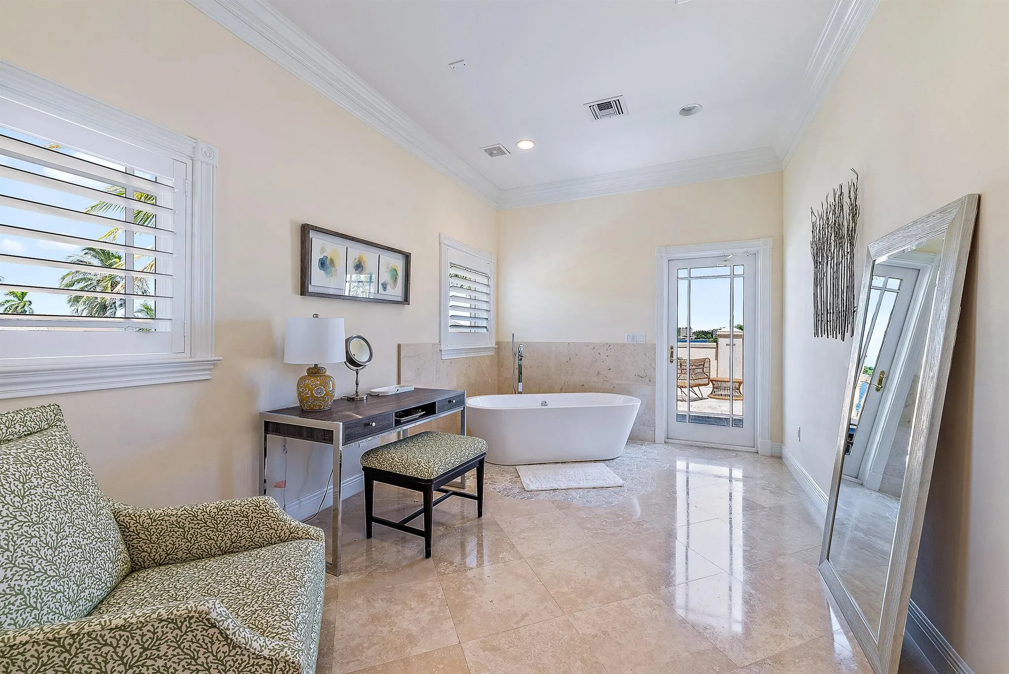 1017 N Flagler Drive