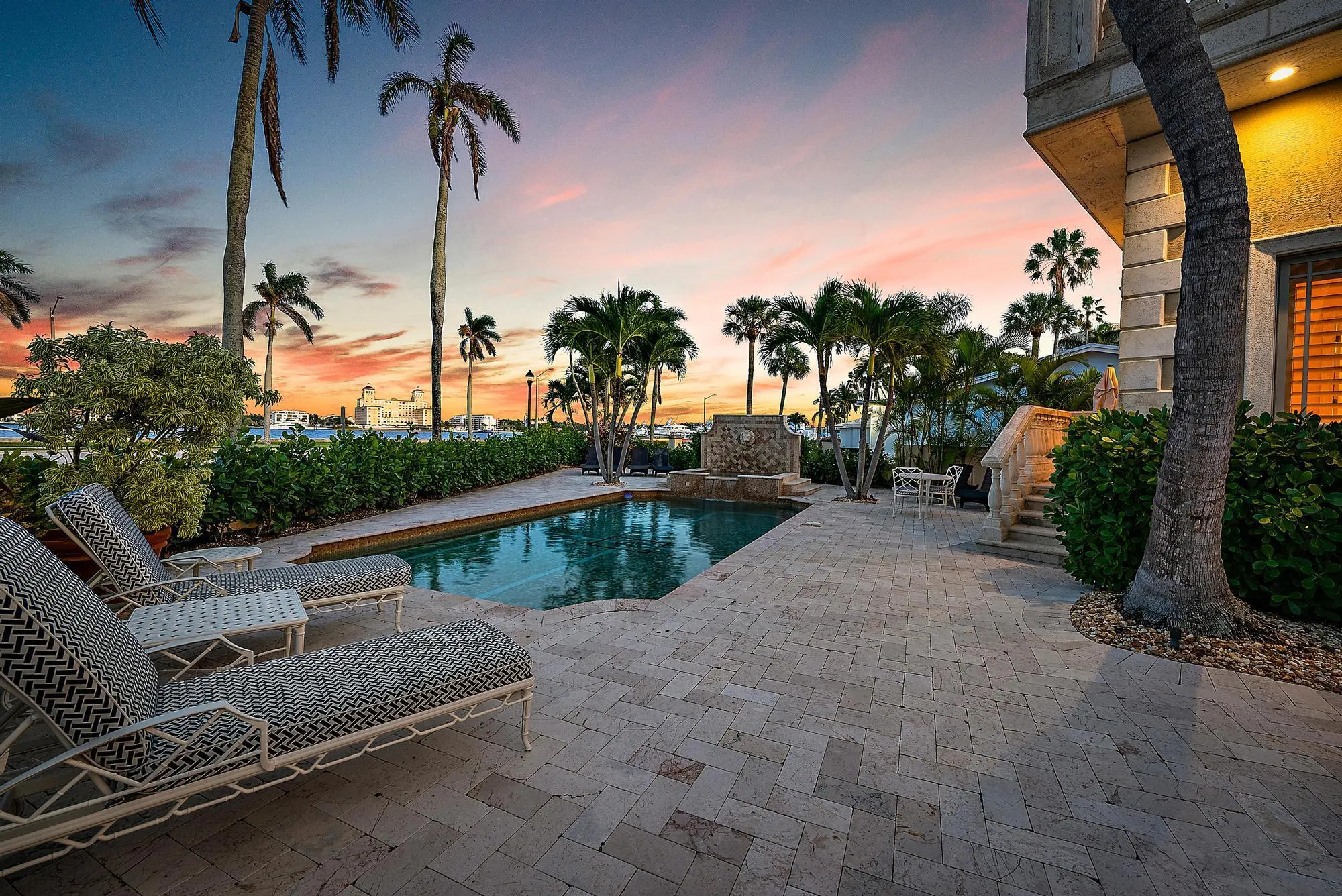 1017 N Flagler Drive