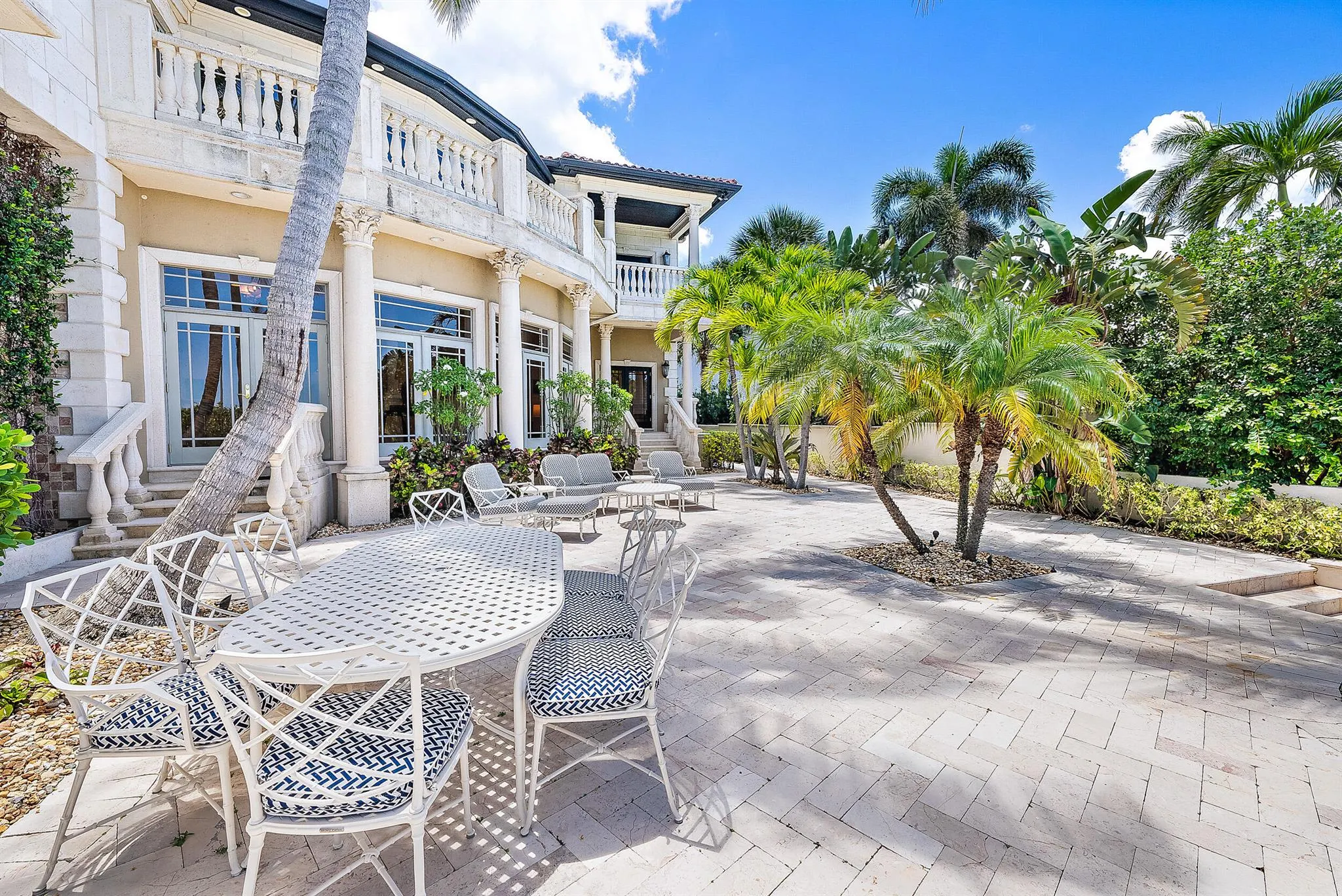 1017 N Flagler Drive