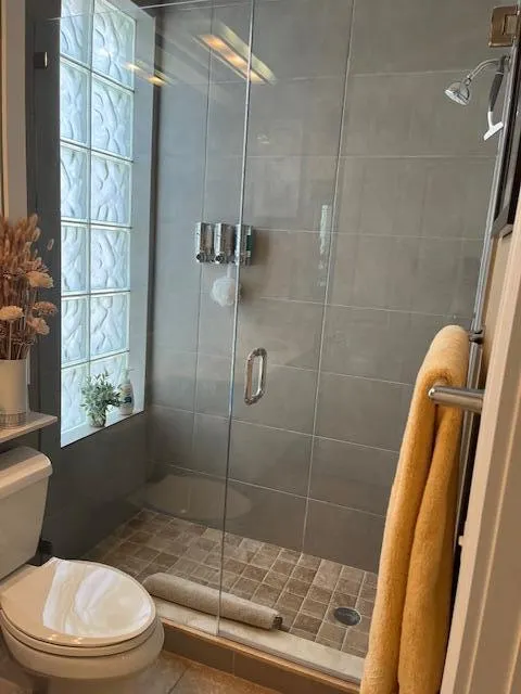 8247 Xanthus Lane
