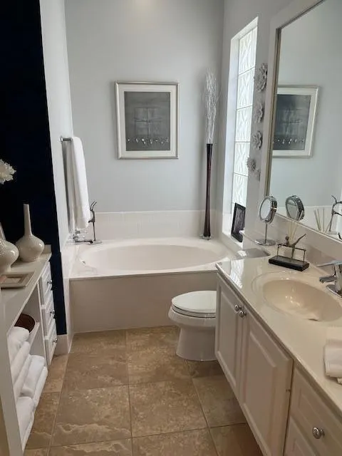 8247 Xanthus Lane