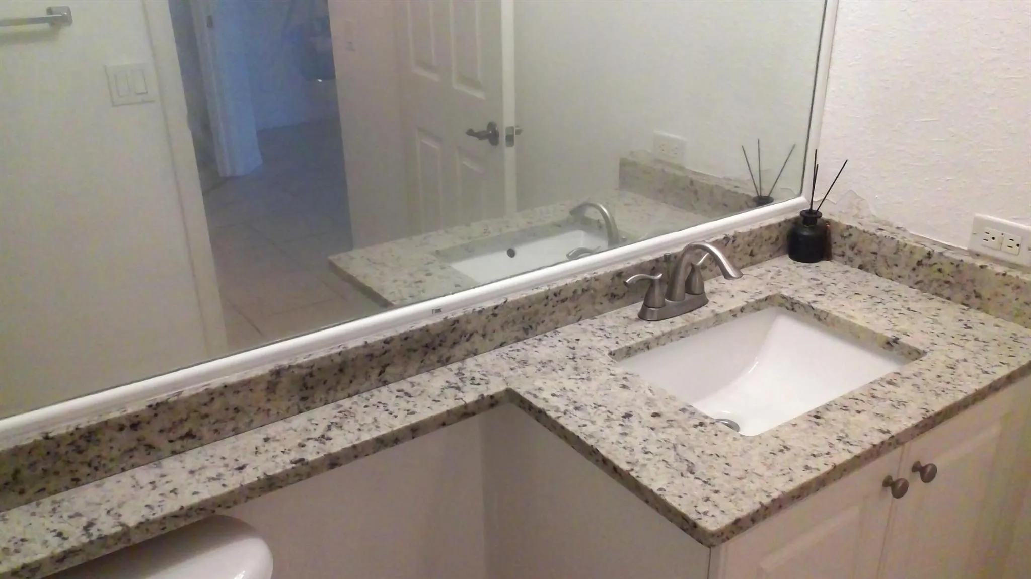 2807 Veronia Drive, #106
