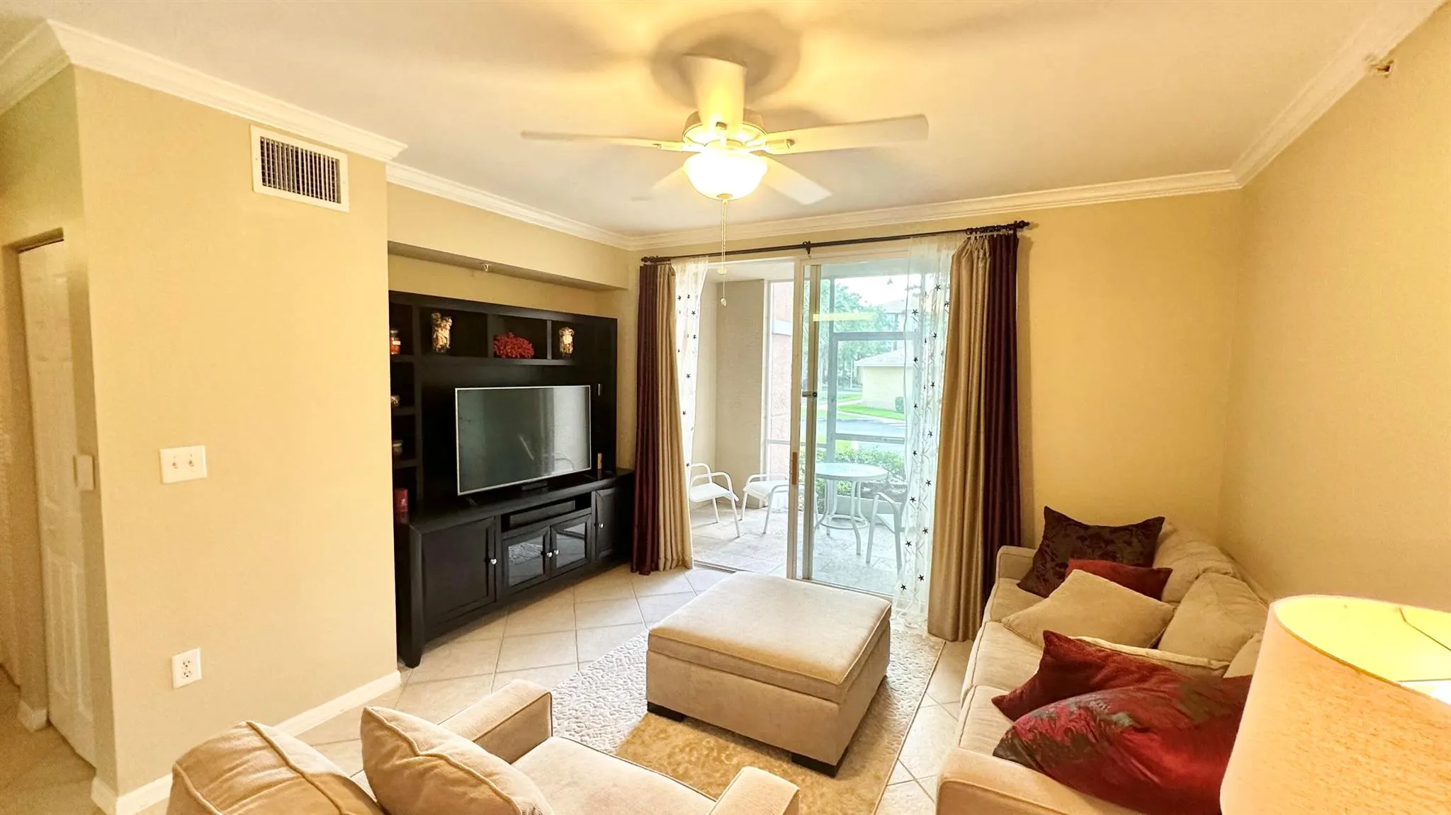 6556 Emerald Dunes Drive, #101