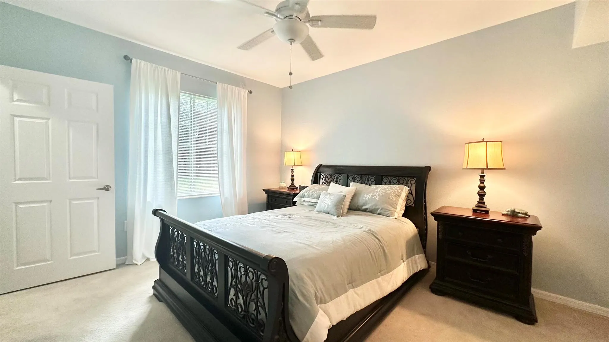 6556 Emerald Dunes Drive, #101