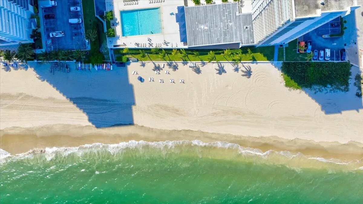 4300 N Ocean Boulevard, #15d