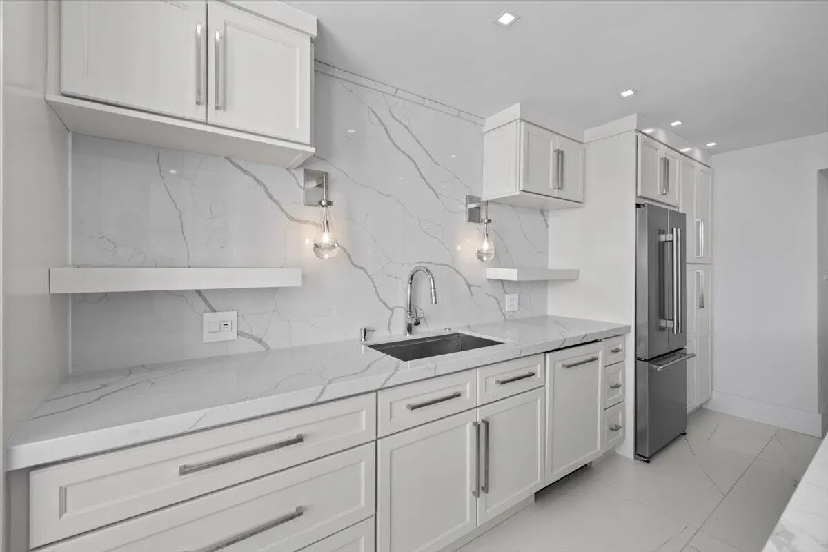 4300 N Ocean Boulevard, #15d