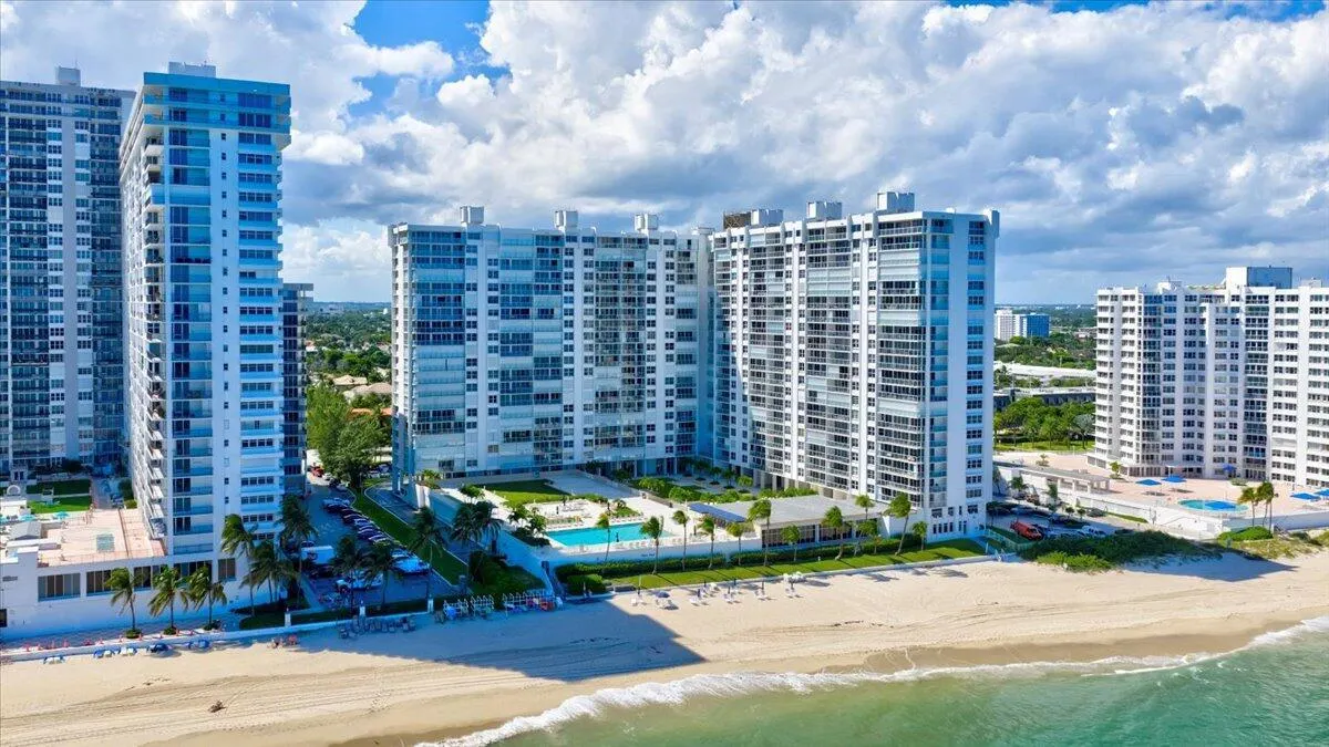 4300 N Ocean Boulevard, #15d