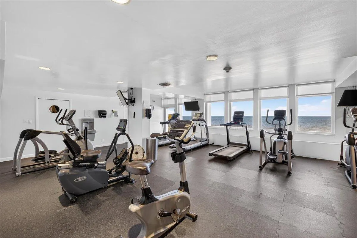 4300 N Ocean Boulevard, #15d