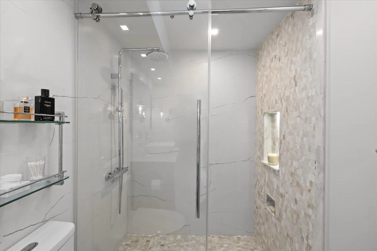 4300 N Ocean Boulevard, #15d