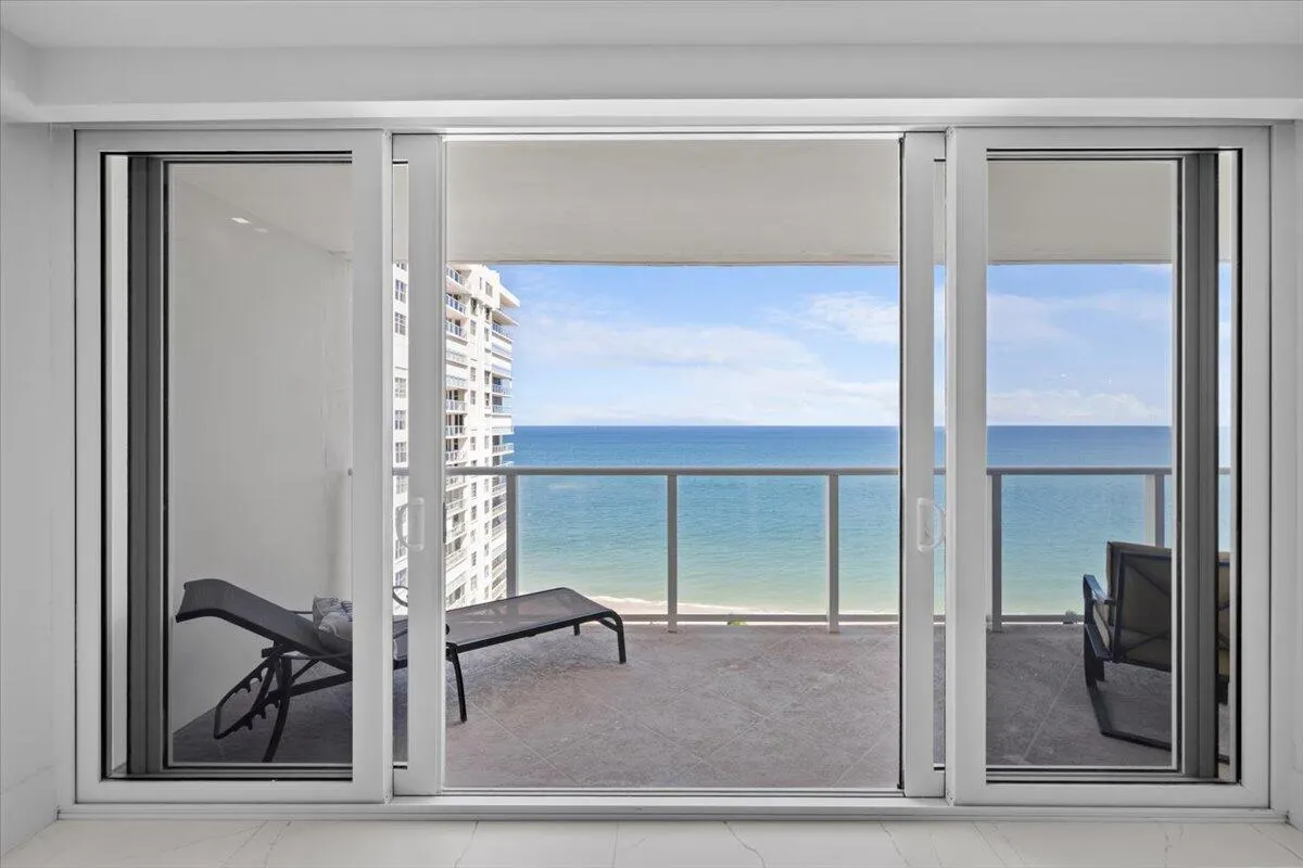 4300 N Ocean Boulevard, #15d