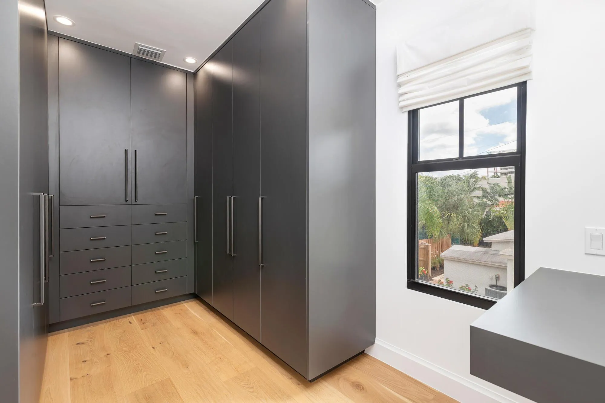 254 9th Street