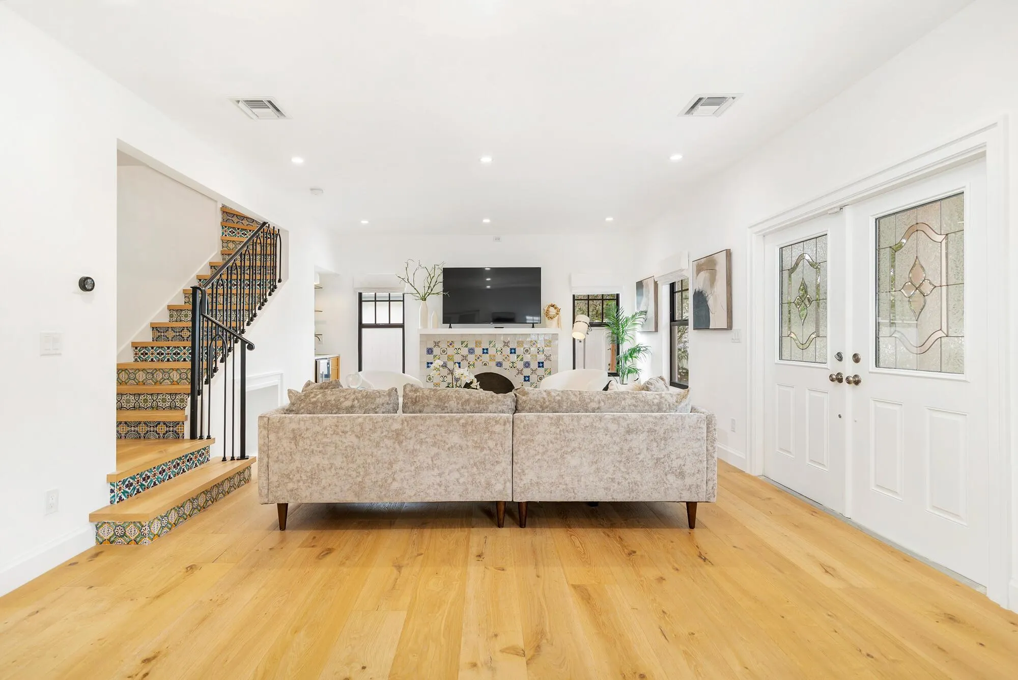 254 9th Street