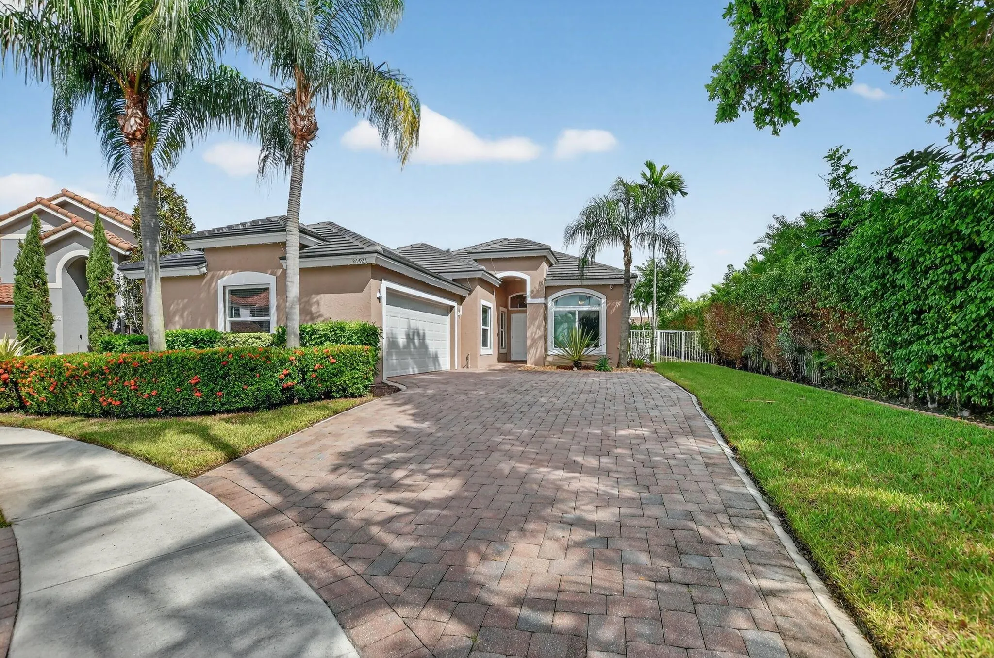20921 La Plata Court