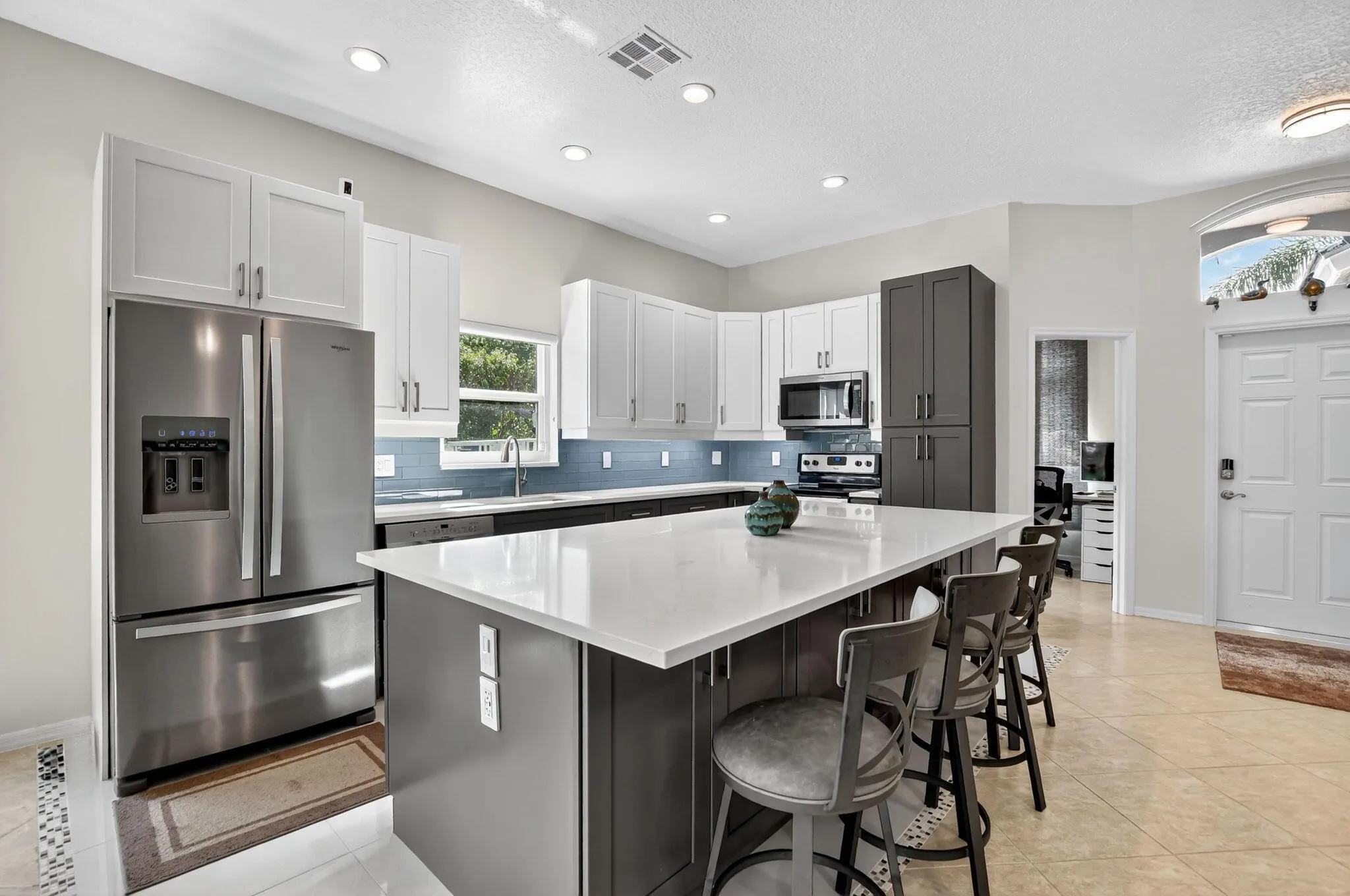 20921 La Plata Court