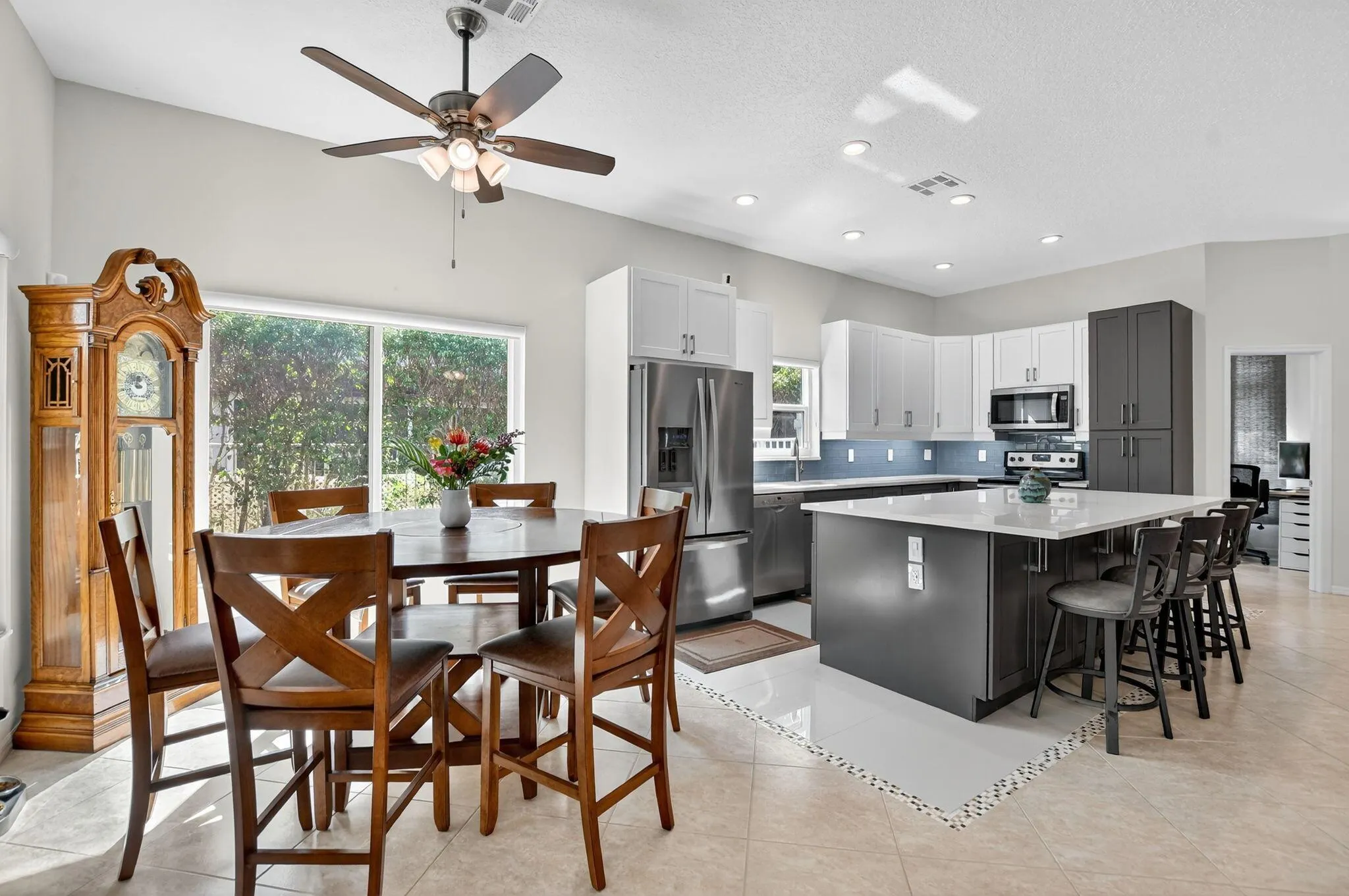 20921 La Plata Court