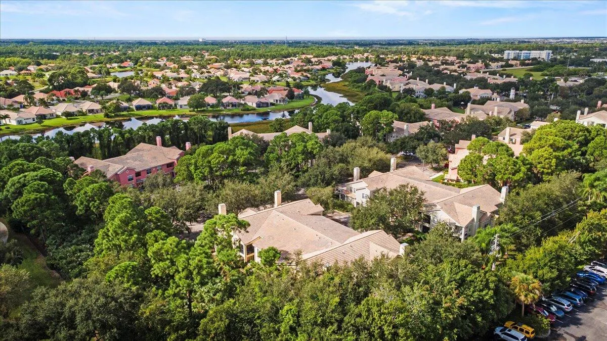 110 SW Peacock Boulevard, #6101