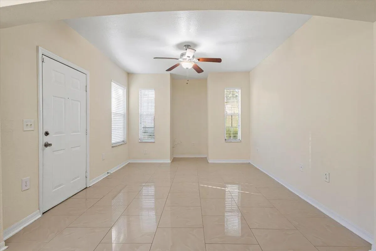 110 SW Peacock Boulevard, #6101
