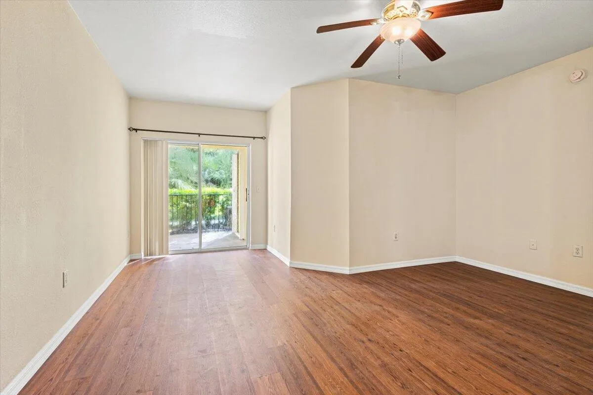 110 SW Peacock Boulevard, #6101