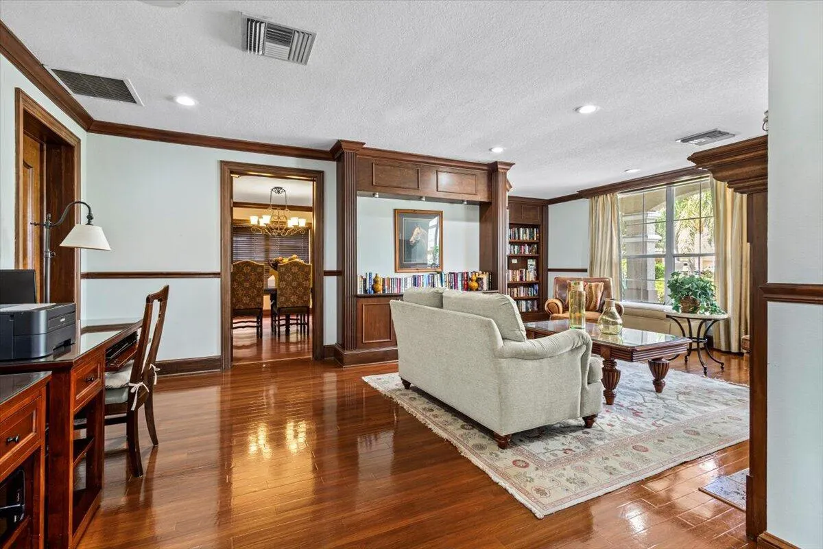 110 SW Peacock Boulevard, #6101