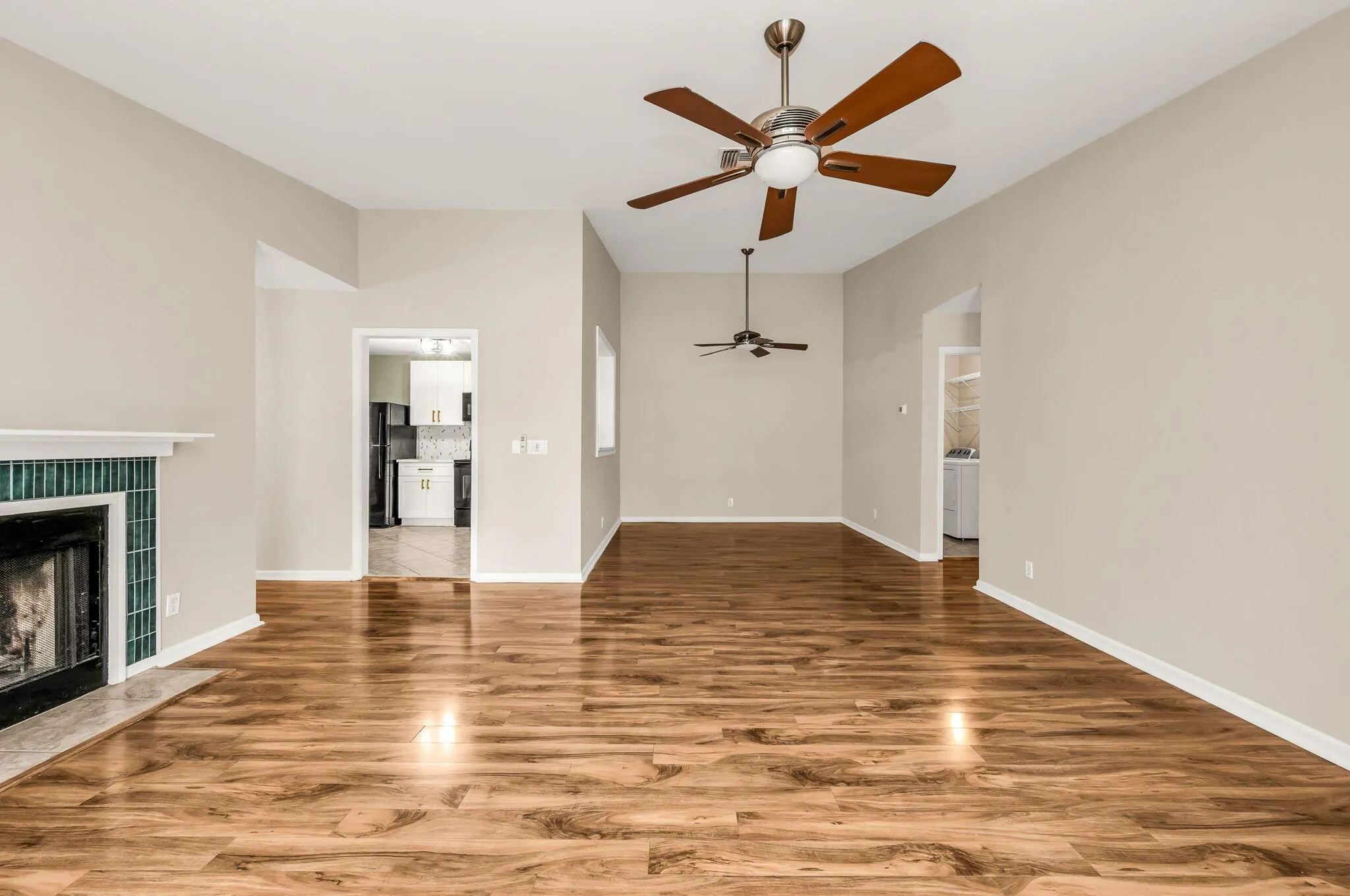 5047 Heatherhill Lane, #4