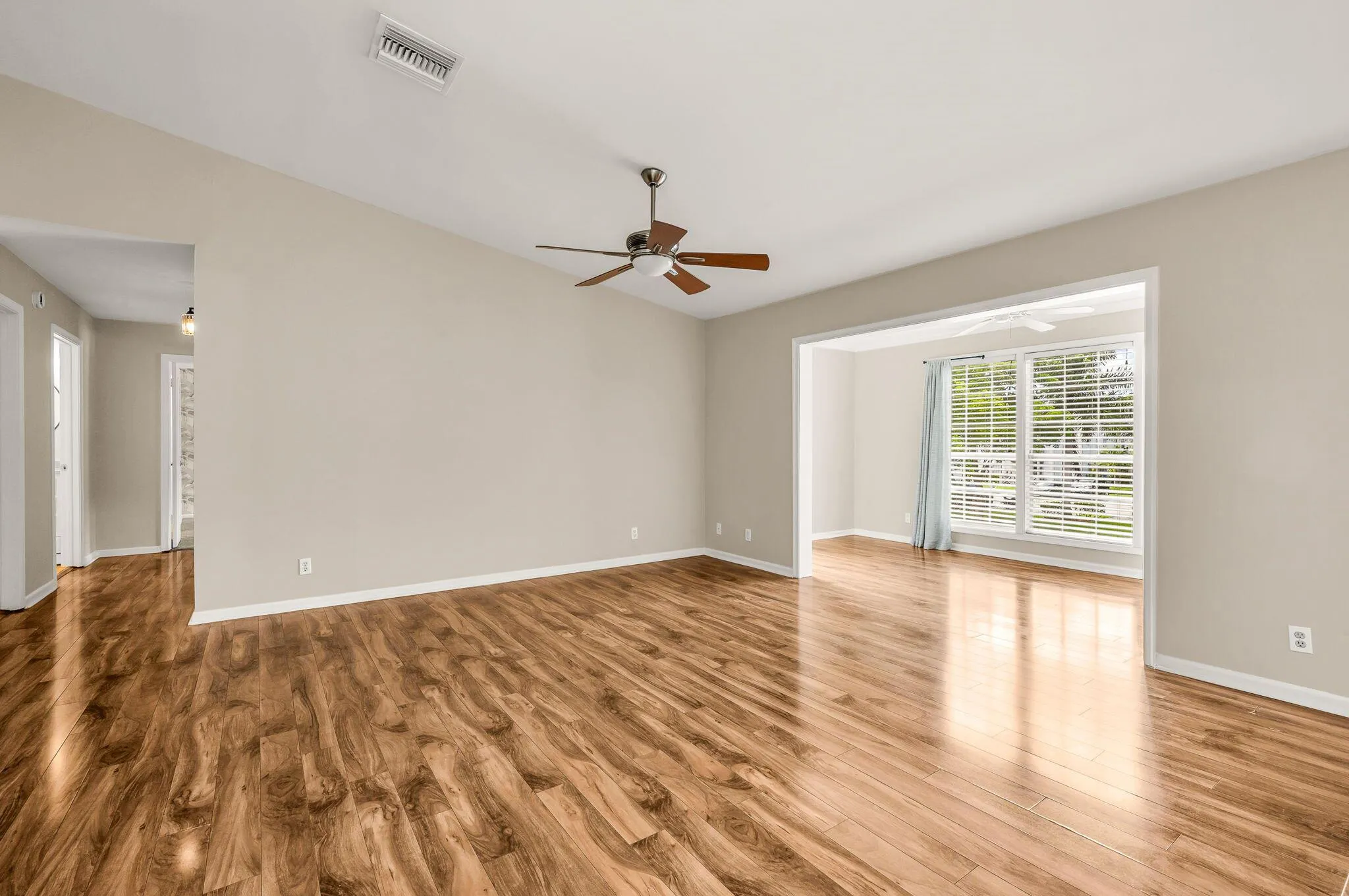5047 Heatherhill Lane, #4