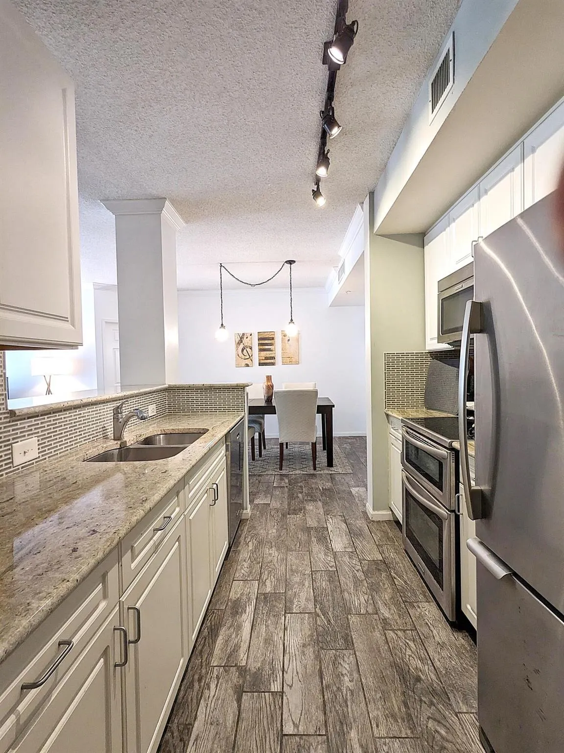 630 S Sapodilla Avenue, #308