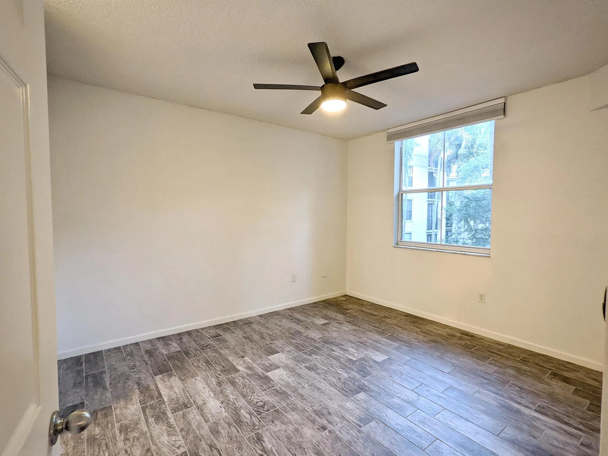 630 S Sapodilla Avenue, #308