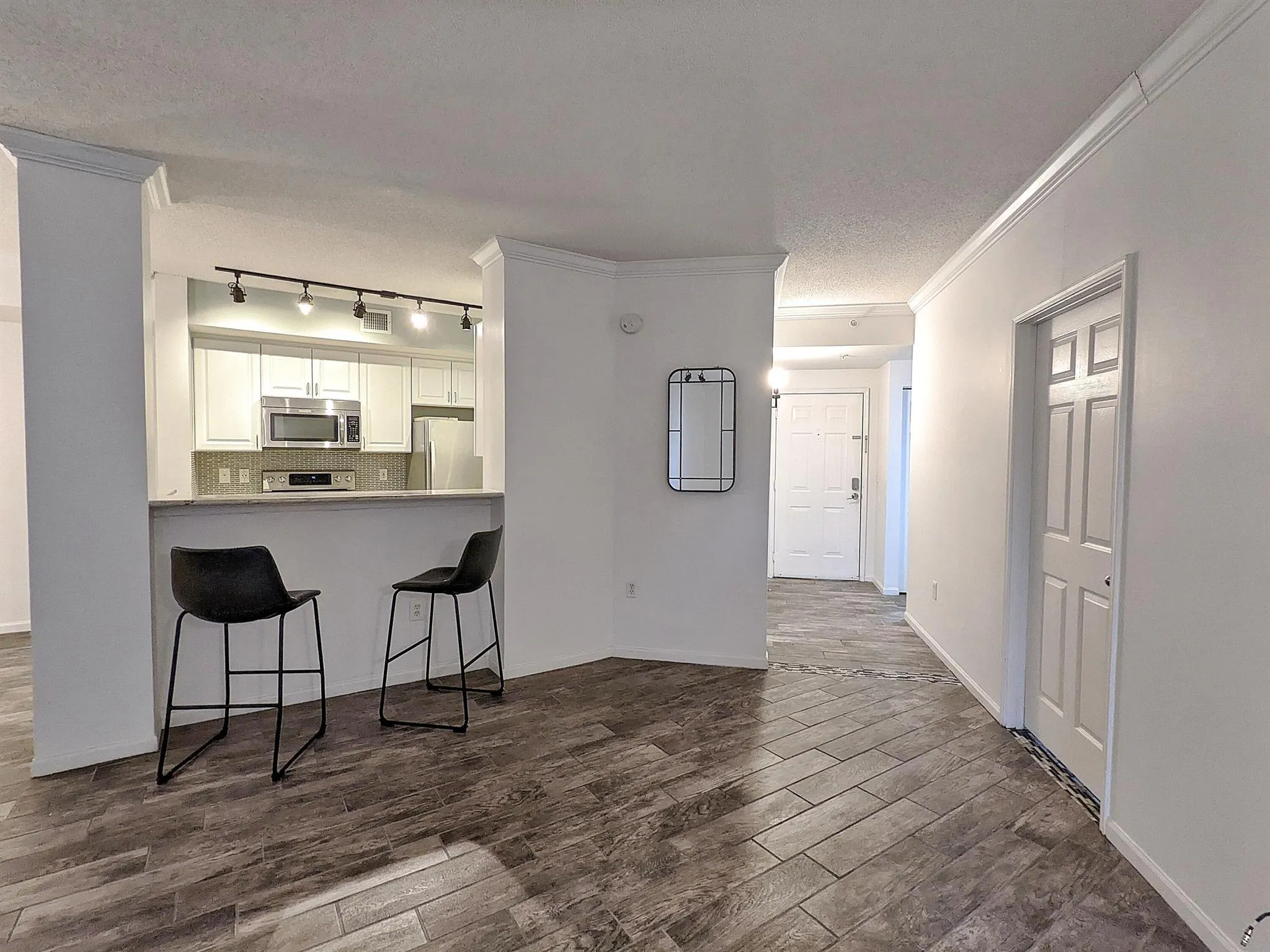 630 S Sapodilla Avenue, #308