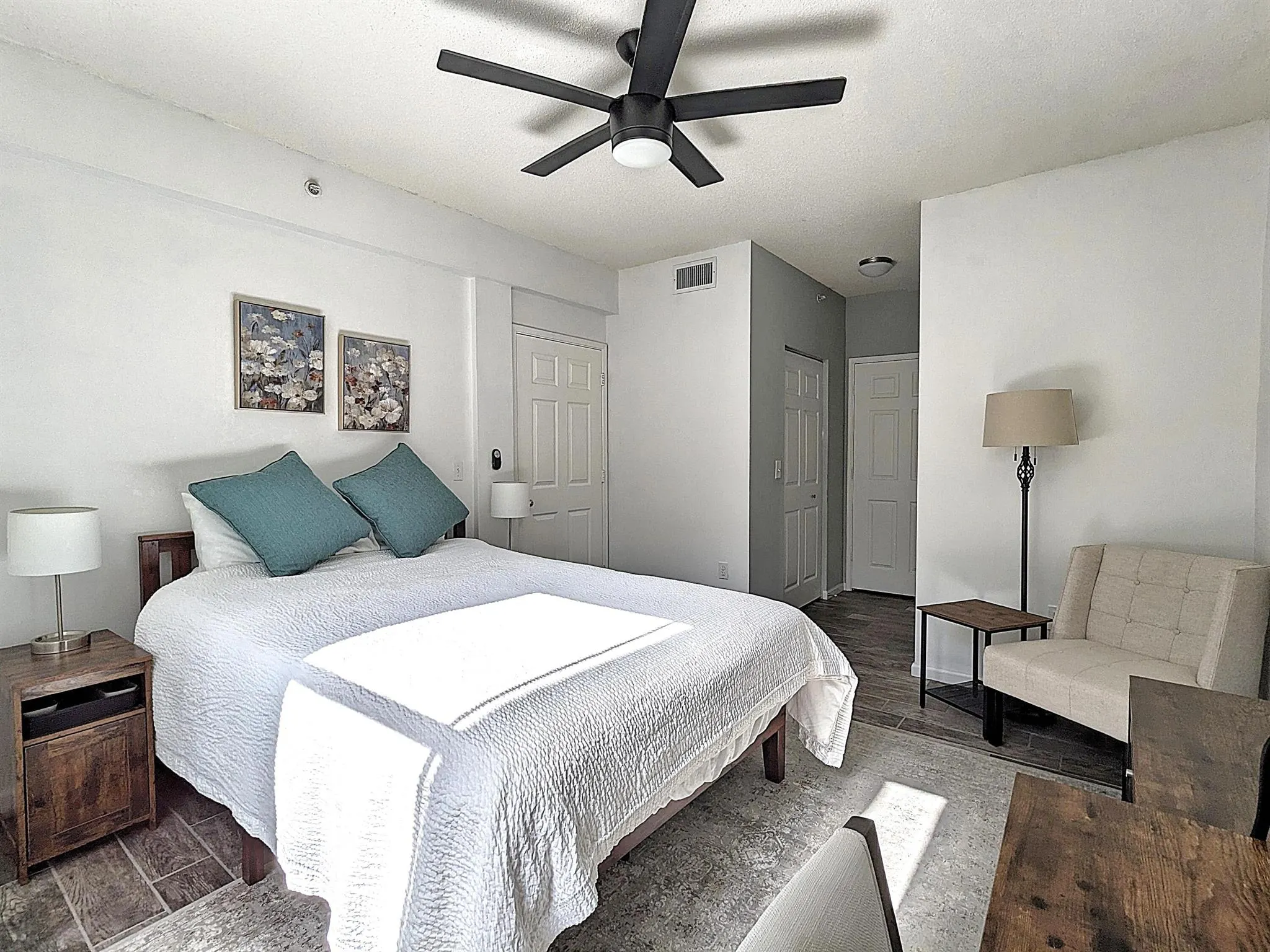 630 S Sapodilla Avenue, #308