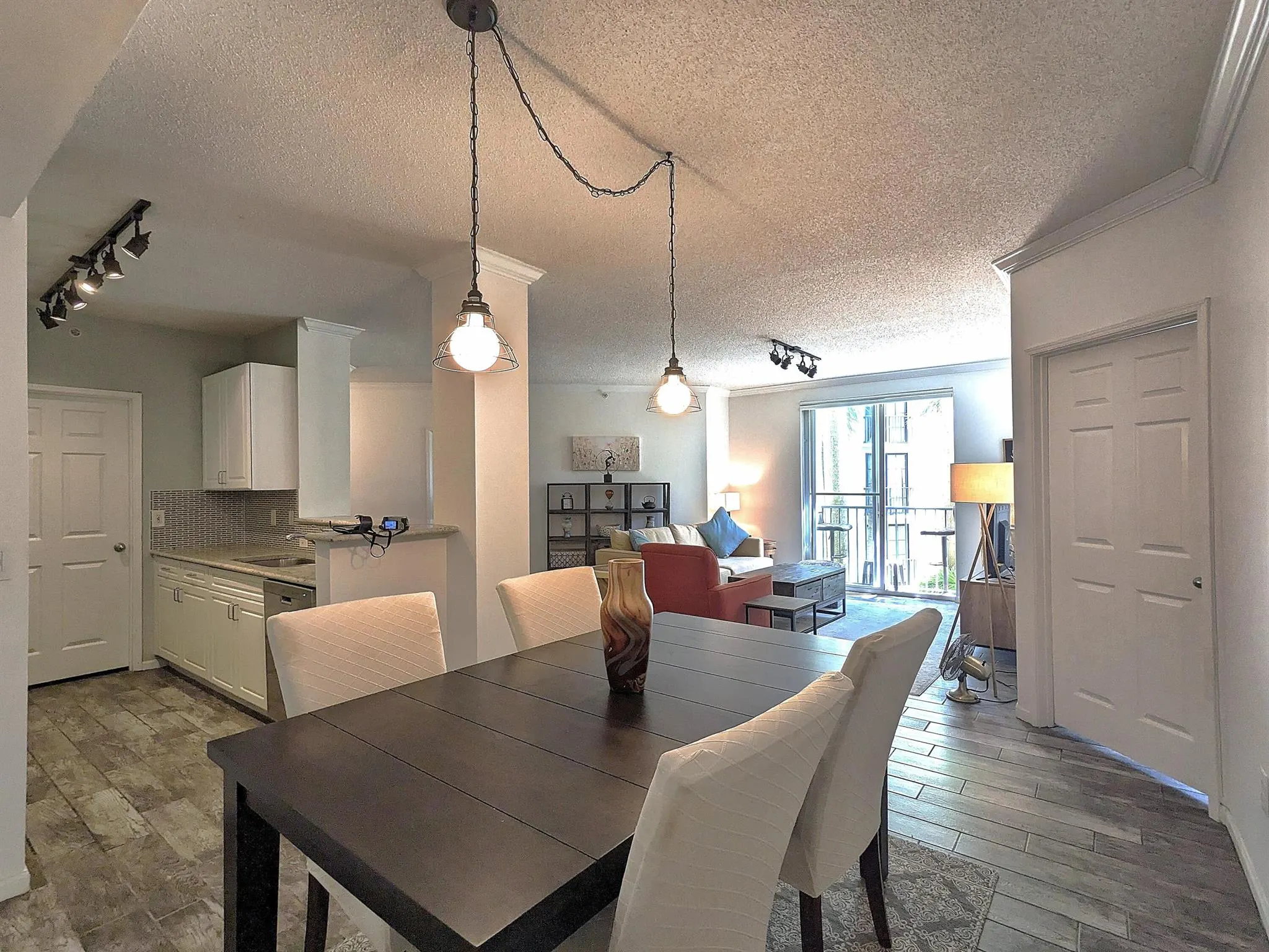 630 S Sapodilla Avenue, #308