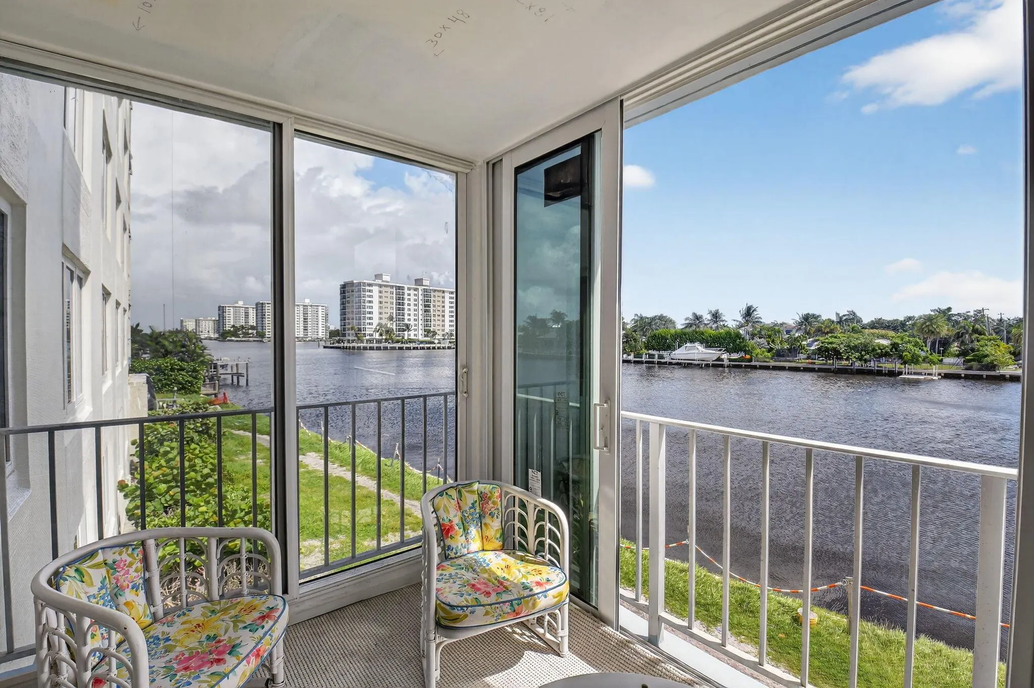 555 SE 6th Avenue, #2-E